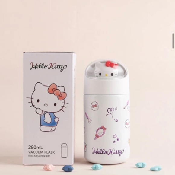 BRAND NEW STAINLESS STEEL HELLO KITTY BOTTLES .only one bottle HELLOKITTY - Picture 2 of 2